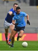 15 November 2020; Niall Scully of Dublin is tackled by John O'Loughlin of Laois during the Leinster GAA Football Senior Championship Semi-Final match between Dublin and Laois at Croke Park in Dublin. Photo by Eóin Noonan/Sportsfile