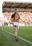 6 July 2013; Kilkenny's Henry Shefflin encourages his team-mates before coming on as a substitute. GAA Hurling All-Ireland Senior Championship, Phase II, Kilkenny v Tipperary, Nowlan Park, Kilkenny. Picture credit: Ray McManus / SPORTSFILE