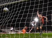 20 November 2020; Nathan Oduwa of Dundalk scores his side's fourth goal during the Extra.ie FAI Cup Quarter-Final match between Bohemians and Dundalk at Dalymount Park in Dublin. Photo by Stephen McCarthy/Sportsfile