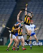 28 November 2020; TJ Reid of Kilkenny claims the sliothar during the GAA Hurling All-Ireland Senior Championship Semi-Final match between Kilkenny and Waterford at Croke Park in Dublin. Photo by Stephen McCarthy/Sportsfile