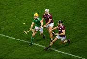 29 November 2020; Seamus Flanagan of Limerick in action against Gearóid McInerney, left, and Joseph Cooney of Galway during the GAA Hurling All-Ireland Senior Championship Semi-Final match between Limerick and Galway at Croke Park in Dublin. Photo by Daire Brennan/Sportsfile