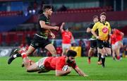 30 November 2020; Damian de Allende of Munster scores a try which was subsequently disallowed during the Guinness PRO14 match between Munster and Zebre at Thomond Park in Limerick. Photo by Ramsey Cardy/Sportsfile