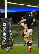 5 December 2020; Duhan van der Merwe of Scotland, right, is congratulated by team-mate Darcy Graham after scoring his side's first try during the Autumn Nations Cup match between Ireland and Scotland at the Aviva Stadium in Dublin. Photo by Seb Daly/Sportsfile
