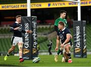5 December 2020; Duhan van der Merwe of Scotland, right, celebrate with team-mate Darcy Graham after scoring his side's first try during the Autumn Nations Cup match between Ireland and Scotland at the Aviva Stadium in Dublin. Photo by Seb Daly/Sportsfile