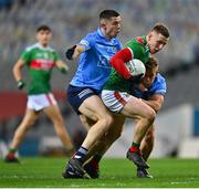 19 December 2020; Ryan O'Donoghue of Mayo in action against David Byrne, left, and Jonny Cooper of Dublin during the GAA Football All-Ireland Senior Championship Final match between Dublin and Mayo at Croke Park in Dublin. Photo by Eóin Noonan/Sportsfile