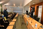 29 December 2020; FAI President Gerry McAnaney speaks to RTÉ's Tony O'Donoghue during the FAI AGM at FAI Headquarters in Abbotstown, Dublin. Photo by Eóin Noonan/Sportsfile