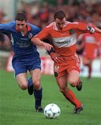 1 November 1998; Ollie Cahill of Cork City in action against Owen Heary of Shelbourne during the Harp Lager National League Premier Division match between Cork City and Shelbourne at Turners Cross in Cork. Photo by Matt Browne/Sportsfile