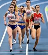 6 March 2021; Isabelle Boffey of Great Britain leads the field in the Women's 800m semi-final during the second session on day two of the European Indoor Athletics Championships at Arena Torun in Torun, Poland. Photo by Sam Barnes/Sportsfile