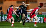 22 March 2021; Sean O’Brien of Connacht in action against Dane Blacker, left, and Tom Rogers of Scarlets during the Guinness PRO14 match between Scarlets and Connacht at Parc y Scarlets in Llanelli, Wales. Photo by Gareth Everett/Sportsfile