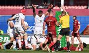 3 April 2021; Toulouse players celebrate after Julien Marchand of Toulouse scored his side's second try during the Heineken Champions Cup Round of 16 match between Munster and Toulouse at Thomond Park in Limerick. Photo by Ramsey Cardy/Sportsfile