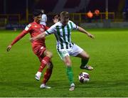 2 April 2021; Conor Clifford of Bray Wanderers in action against Denzil Fernandez of Shelbourne during the SSE Airtricity League First Division match between Shelbourne and Bray Wanderers at Tolka Park in Dublin. Photo by Piaras Ó Mídheach/Sportsfile