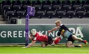 4 April 2021; Michael Lowry of Ulster scores his side's fourth try during the European Rugby Challenge Cup Round of 16 match between Harlequins and Ulster at The Twickenham Stoop in London, England. Photo by Matt Impey/Sportsfile