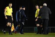 16 April 2021; Cabinteely manager Pat Devlin talking with referee Oliver Moran after his side's defeat the SSE Airtricity League First Division match between UCD and Cabinteely at the UCD Bowl in Belfield, Dublin. Photo by Piaras Ó Mídheach/Sportsfile