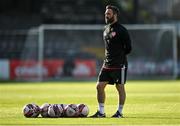 30 April 2021; Derry City coach Raffaele Cretaro before the SSE Airtricity League Premier Division match between Bohemians and Derry City at Dalymount Park in Dublin. Photo by Seb Daly/Sportsfile