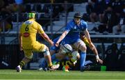 2 May 2021; Ryan Baird of Leinster in action against Grégory Alldritt of La Rochelle during the Heineken Champions Cup semi-final match between La Rochelle and Leinster at Stade Marcel Deflandre in La Rochelle, France. Photo by Julien Poupart/Sportsfile