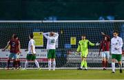 7 May 2021; Cobh Ramblers goalkeeper Sean Barron protests to team-mates during the SSE Airtricity League First Division match between Cabinteely and Cobh Ramblers at Stradbrook Park in Blackrock, Dublin.  Photo by Eóin Noonan/Sportsfile