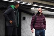 21 May 2021; Former Dundalk goalkeeper Gary Rogers, right, in conversation with Republic of Ireland goalkeeper Gavin Bazunu before the SSE Airtricity League Premier Division match between Dundalk and Shamrock Rovers at Oriel Park in Dundalk, Louth. Photo by Ben McShane/Sportsfile