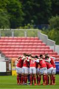 28 May 2021; St Patrick's Athletic players form a huddle before the SSE Airtricity League Premier Division match between St Patrick's Athletic and Dundalk at Richmond Park in Dublin. Photo by Seb Daly/Sportsfile