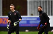 28 May 2021; Dundalk goalkeepers Peter Cherrie, left, and Alessio Abibi before the SSE Airtricity League Premier Division match between St Patrick's Athletic and Dundalk at Richmond Park in Dublin. Photo by Seb Daly/Sportsfile