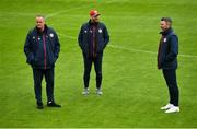 28 May 2021; St Patrick's Athletic manager Alan Mathews, left, head coach Stephen O'Donnell, centre, and goalkeeping coach Pat Jennings before the SSE Airtricity League Premier Division match between St Patrick's Athletic and Dundalk at Richmond Park in Dublin. Photo by Seb Daly/Sportsfile