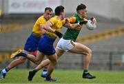 30 May 2021; David Clifford of Kerry in action against Enda Smith and David Murray of Roscommon during the Allianz Football League Division 1 South Round 3 match between Roscommon and Kerry at Dr Hyde Park in Roscommon. Photo by Brendan Moran/Sportsfile