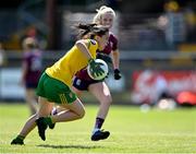 6 June 2021; Geraldine McLaughlin of Donegal in action against Hannah Noone of Galway during the Lidl Ladies Football National League match between Galway and Donegal at Tuam Stadium in Tuam, Galway. Photo by Piaras Ó Mídheach/Sportsfile