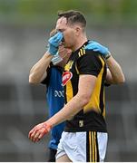 12 June 2021; Walter Walsh of Kilkenny leaves the pitch with a blood injury during the Allianz Hurling League Division 1 Group B Round 5 match between Clare and Kilkenny at Cusack Park in Ennis, Clare. Photo by Ramsey Cardy/Sportsfile