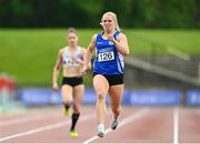 12 June 2021; Catherine McManus of Dublin City Harriers AC, centre, on her way to winning the Senior Women's 200m during day one of the AAI Games & Combined Events Championships at Morton Stadium in Santry, Dublin. Photo by Sam Barnes/Sportsfile