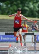 20 June 2021; Mark Hanrahan of Ennis Track AC, Clare, competing in the Junior Men's 3km Steeplechase during day two of the Irish Life Health Junior Championships & U23 Specific Events at Morton Stadium in Santry, Dublin. Photo by Sam Barnes/Sportsfile