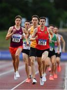 25 June 2021; Robert Hewison of Kildare AC leads the field whilst competing in the Men's 800m during day one of the Irish Life Health National Senior Championships at Morton Stadium in Santry, Dublin. Photo by Sam Barnes/Sportsfile