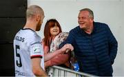 25 June 2021; A Dundalk supporter congratulates Chris Shields of Dundalk having played his final game for the club after the SSE Airtricity League Premier Division match between Dundalk and Derry City at Oriel Park in Dundalk, Louth. Photo by Stephen McCarthy/Sportsfile