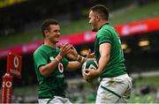 3 July 2021; Jacob Stockdale of Ireland celebrates with Billy Burns after scoring his side's fifth try during the International Rugby Friendly match between Ireland and Japan at the Aviva Stadium in Dublin. Photo by Harry Murphy/Sportsfile