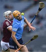 3 July 2021; Ronan Hayes of Dublin in action against Gearóid McInerney of Galway during the Leinster GAA Hurling Senior Championship Semi-Final match between Dublin and Galway at Croke Park in Dublin. Photo by Piaras Ó Mídheach/Sportsfile