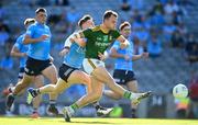 18 July 2021; Ronan Jones of Meath in action against Tom Lahiff of Dublin during the Leinster GAA Senior Football Championship Semi-Final match between Dublin and Meath at Croke Park in Dublin. Photo by Eóin Noonan/Sportsfile