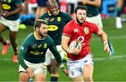 24 July 2021; Robbie Henshaw of the British and Irish Lions makes a break during the first test of the British and Irish Lions tour match between South Africa and British and Irish Lions at Cape Town Stadium in Cape Town, South Africa. Photo by Ashley Vlotman/Sportsfile