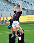 24 July 2021; Hamish Watson of British and Irish Lions catches a ball in the air during the warm-up prior to the first test of the British and Irish Lions tour match between South Africa and British and Irish Lions at Cape Town Stadium in Cape Town, South Africa. Photo by Ashley Vlotman/Sportsfile