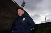 25 February 2004; Brian Kerr, Republin of Ireland manager. U-19 Friendly International, Ireland U-19 v Slovenia U-19, Dalymount Park, Dublin. Picture credit; David Maher / SPORTSFILE *EDI*