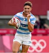 28 July 2021; Marcos Moneta of Argentina runs to score his side's second try during the Men's Rugby Sevens bronze medal match between Great Britain and Argentina at the Tokyo Stadium during the 2020 Tokyo Summer Olympic Games in Tokyo, Japan. Photo by Ramsey Cardy/Sportsfile