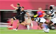 28 July 2021; Scott Curry of New Zealand on his way to scoring his side's first try during the Men's Rugby Sevens gold medal match between Fiji and New Zealand at the Tokyo Stadium during the 2020 Tokyo Summer Olympic Games in Tokyo, Japan. Photo by Ramsey Cardy/Sportsfile