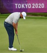 29 July 2021; Shane Lowry of Ireland putts on the 18th green during round 1 of the men's individual stroke play at the Kasumigaseki Country Club during the 2020 Tokyo Summer Olympic Games in Kawagoe, Saitama, Japan. Photo by Stephen McCarthy/Sportsfile