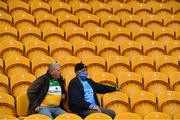 2 August 2021; Mick McDonagh, from Tullamore, with Dublin supporter 'Dublin Jerry' Gowran before the 2021 Electric Ireland Leinster Minor Football Championship Final match between Meath and Dublin at Bord Na Mona O'Connor Park in Tullamore, Offaly. Photo by Ray McManus/Sportsfile