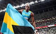 5 August 2021; Steven Gardiner of Bahamas reacts after winning the gold medal in the men's 400 metres final at the Olympic Stadium on day 13 during the 2020 Tokyo Summer Olympic Games in Tokyo, Japan. Photo by Stephen McCarthy/Sportsfile