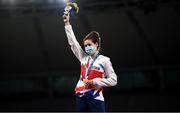 6 August 2021; Kate French of Great Britain celebrates winning the gold medal in the women's modern pentathlon at Tokyo Stadium on day 14 during the 2020 Tokyo Summer Olympic Games in Tokyo, Japan. Photo by Stephen McCarthy/Sportsfile