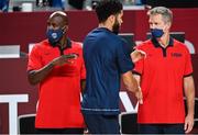 7 August 2021; USA assistant coaches Lloyd Pierce, left, and Steve Kerr with Jayson Tatum before the men's gold medal match between the USA and France at the Saitama Super Arena during the 2020 Tokyo Summer Olympic Games in Tokyo, Japan. Photo by Brendan Moran/Sportsfile