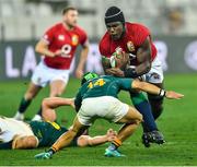 7 August 2021; Maro Itoje of British and Irish Lions is tackled by Cheslin Kolbe of South Africa during the third test of the British and Irish Lions tour match between South Africa and British and Irish Lions at Cape Town Stadium in Cape Town, South Africa. Photo by Ashley Vlotman/Sportsfile
