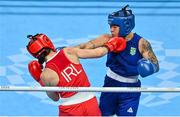 8 August 2021; Kellie Harrington of Ireland, left, and Beatriz Ferreira of Brazil during their women's lightweight final bout at the Kokugikan Arena during the 2020 Tokyo Summer Olympic Games in Tokyo, Japan. Photo by Brendan Moran/Sportsfile