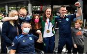 10 August 2021; Gold medallist Kellie Harrington with members of St Mary's Boxing Club, Tallaght, at Dublin Airport as Team Ireland's boxers return from the Tokyo 2020 Olympic Games. Photo by Seb Daly/Sportsfile