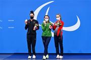 26 August 2021; Women's SB8 100 metre breaststroke medallists, from left, Sophie Pascoe of New Zealand, silver, Ellen Keane of Ireland, gold, and Adelina Razetdinova of Russian Paralympic Committee, bronze, at the Tokyo Aquatic Centre on day two during the Tokyo 2020 Paralympic Games in Tokyo, Japan. Photo by Sam Barnes/Sportsfile