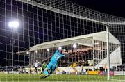 21 September 2021; Dundalk goalkeeper Peter Cherrie makes a save during the extra.ie FAI Cup Quarter-Final Replay match between Dundalk and Finn Harps at Oriel Park in Dundalk, Louth. Photo by Ben McShane/Sportsfile