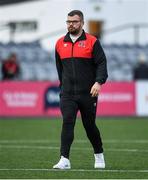 21 September 2021; Dundalk groundsman Jimmy Fisher before the extra.ie FAI Cup Quarter-Final Replay match between Dundalk and Finn Harps at Oriel Park in Dundalk, Louth. Photo by Ben McShane/Sportsfile